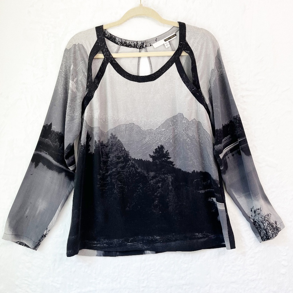 Tracy Reece 100% Silk Landscape Print Cut-Out Long Sleeve Top Sz S